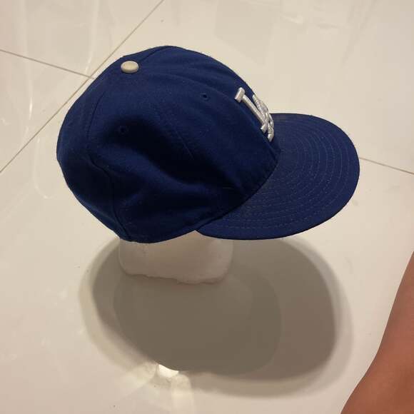 Vintage LA Dodgers Cap - Blue with White LA Embroidery - Picture 2 of 5